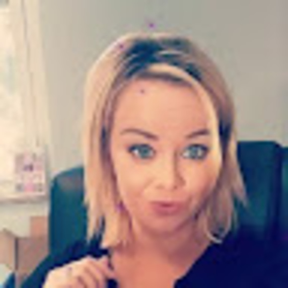 Meet your Posher, Alicia - Picture 1 of 1